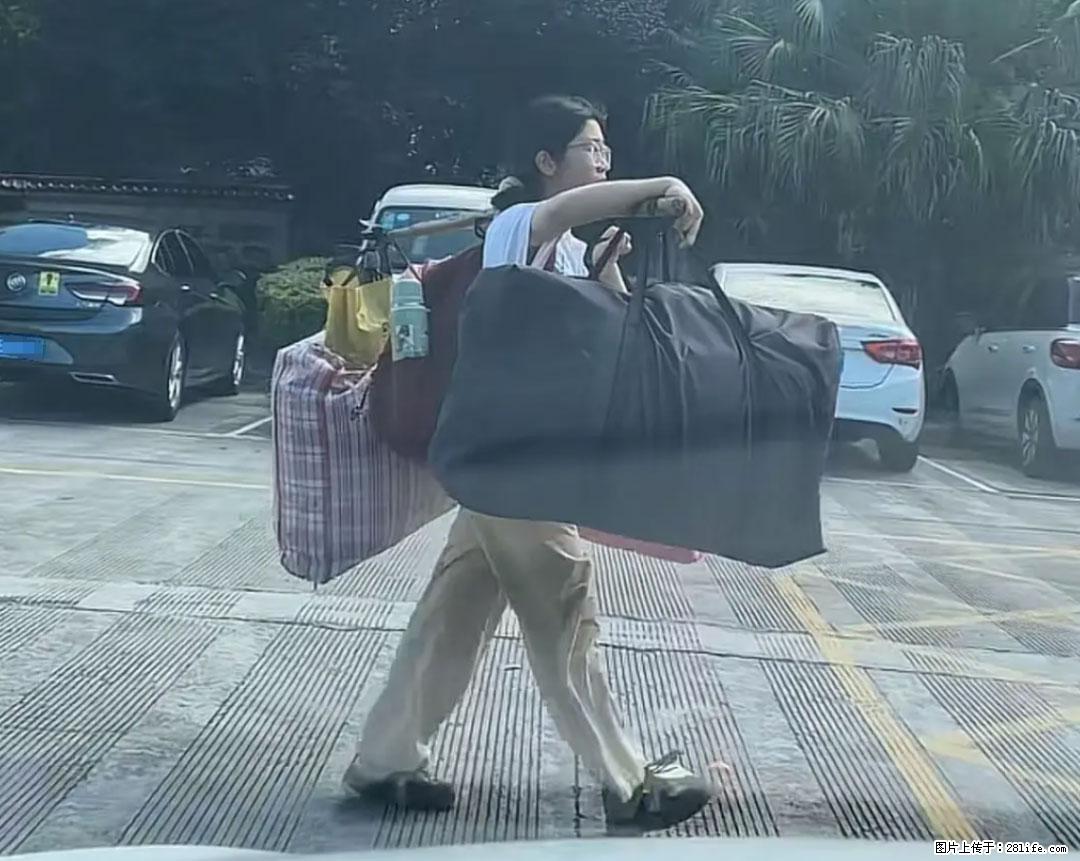 全网追的“扁担女孩”，找了一份暑假工，时薪12元 - 淮南生活资讯 - 淮南28生活网 hn.28life.com